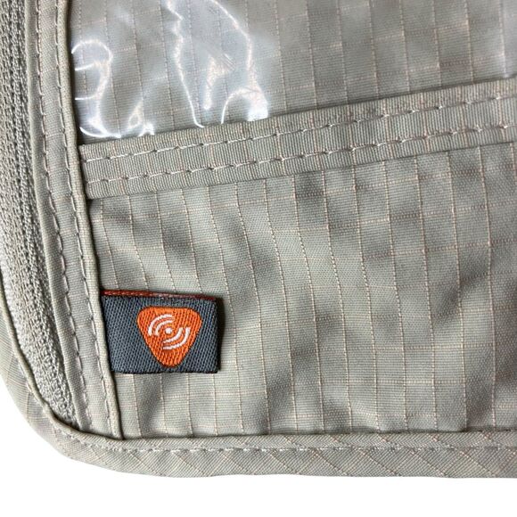 Lot of 2 Passport Organizer Wallets Lewis N. Clark & Samsonite Neck or Waist Bag - Picture 10 of 16